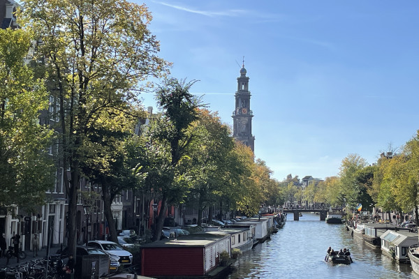 HERZBLUT AMSTERDAM: Stadtführungen mit Herz & Seele!
KULTOUR/ KULTURELLE STADTFÜHRUNG/ INFORMATIV/ KURZWEILIG/ Westerkerk/ Anne Frank Haus Amsterdam