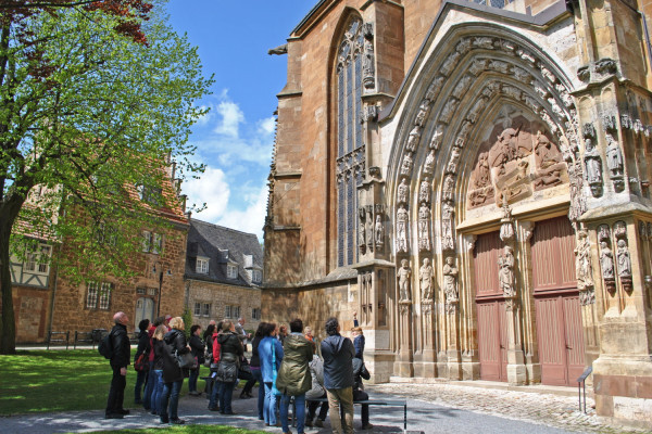 Südportal der gotischen Kilianskirche