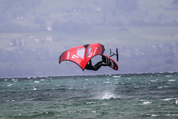 Tricks beim Wingfoil