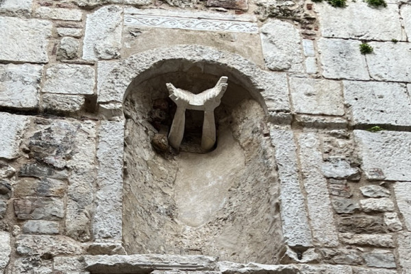 Porta Ferrea