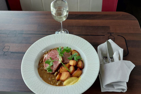 Judd mat Gaardebounen, Lunch Tour Luxembourg, sightseeing.lu