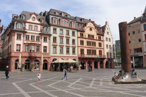 Marktplatz Mainz Stadtführung Mainzer WineWalk Wein