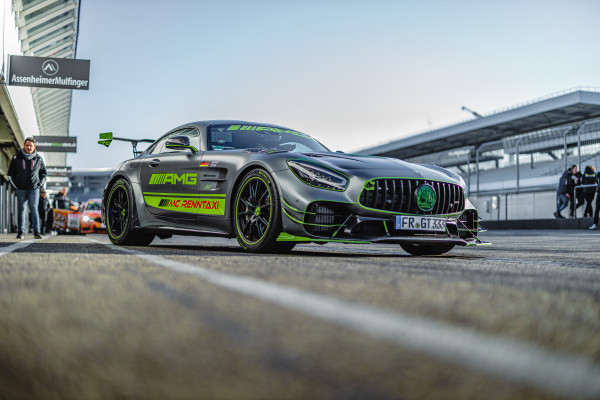 AMG-GTR Pro 1-700 Stück Weltweit 
