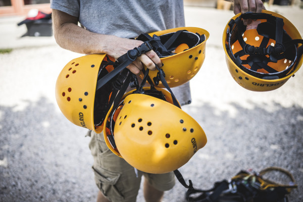 Moderne Sicherheitsausrüstung