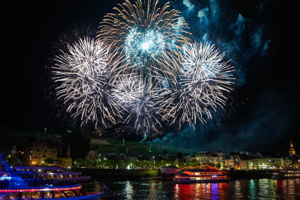 Feuerwerk Panoramaweg Rüdesheim. Foto: Dominik Ketz