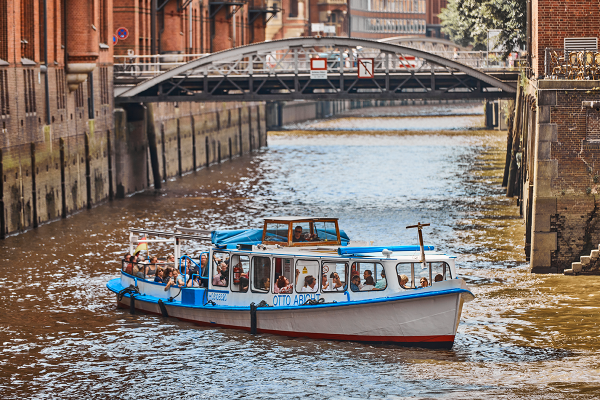 Traditionsbarkassen in der Speicherstadt