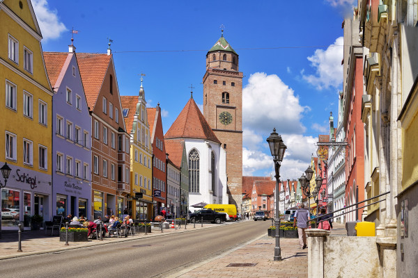 Reichsstraße mit Liebfrauenmünster