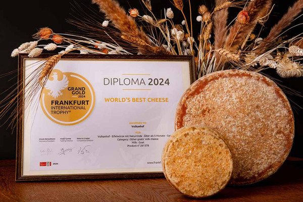 Käse-Wein-Tasting-Vulkanhof-Liebieg - "Bester Käse der Welt"  ~ Frankfurt International Trophy 2024