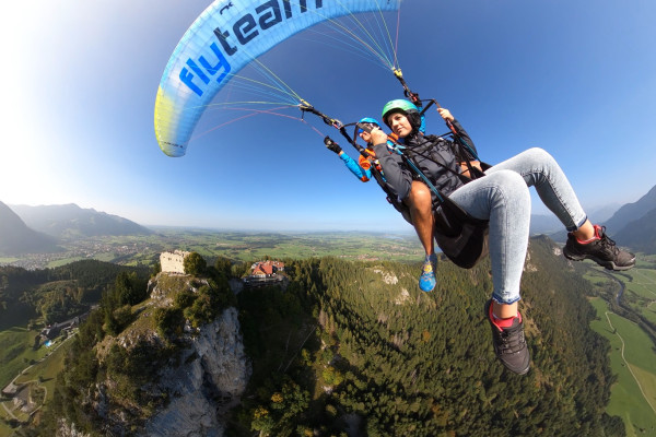 Tandemflug über Burgruine Falkenstein