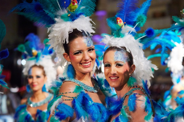 Karneval Tänzerinnen