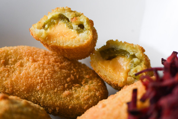 Croquetas de cheddar