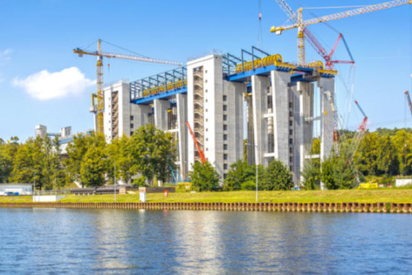 Neues Schiffshebewerk Niederfinow
