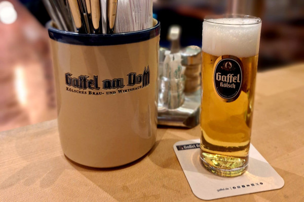 Lecker Kölsch im Gaffel am Dom