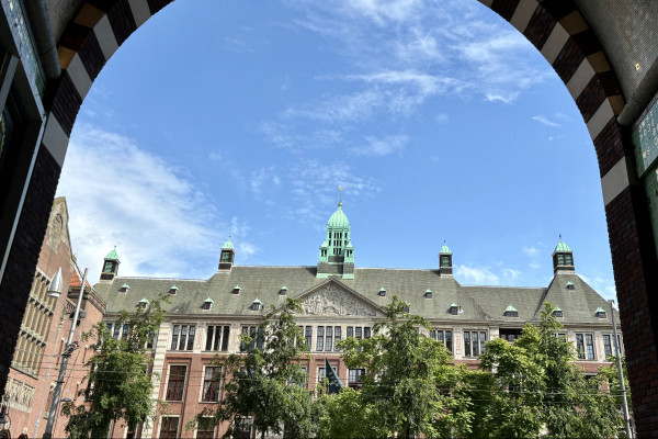 HERZBLUT AMSTERDAM: Stadtführungen mit Herz & Seele!
KULTOUR/ KULTURELLE STADTFÜHRUNG/ INFORMATIV/ KURZWEILIG