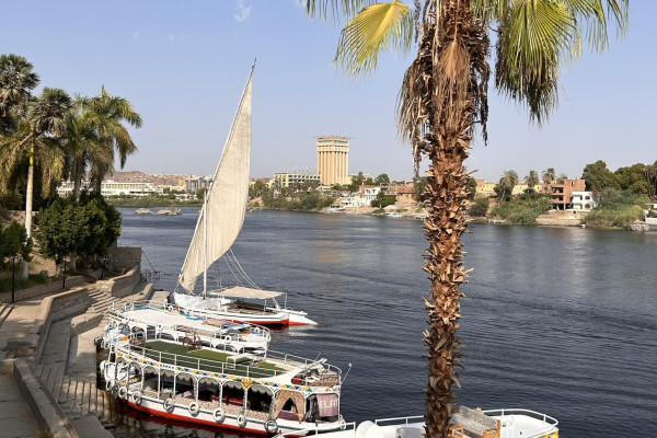 Aswan Nilfahrt mit Motorboot oder Felukka