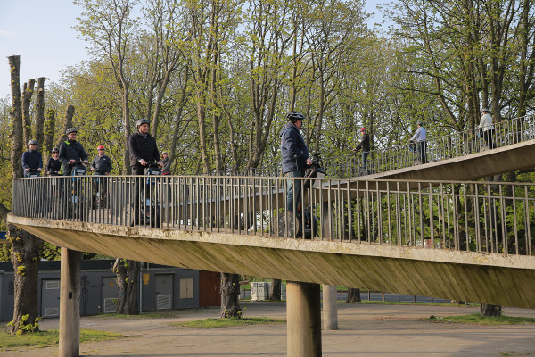 Brückenabfahrt über den Rhein
