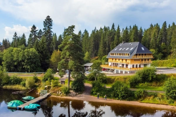 Die Köhlerei am Windgfällweiher