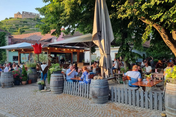 Der Weinbrunnen