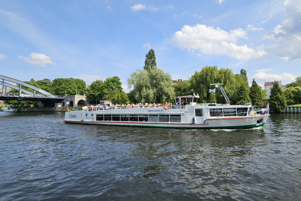 Elektroschiff MS Havelglück