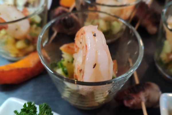 Riesengarnele auf Salsa