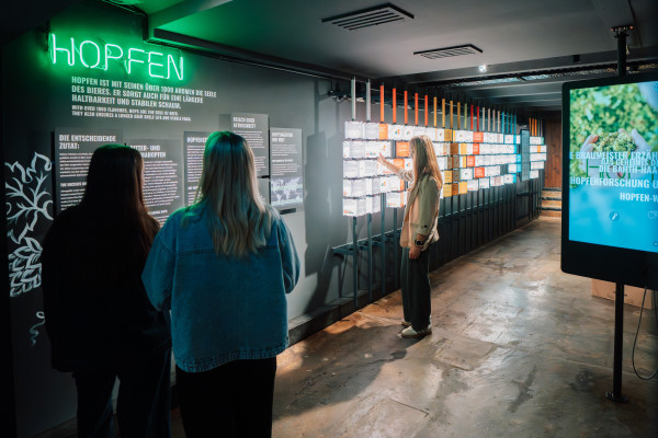 Ein Raum, geschaffen mit BarthHaas - dort, wo der Hopfen seine Geschichte erzählt