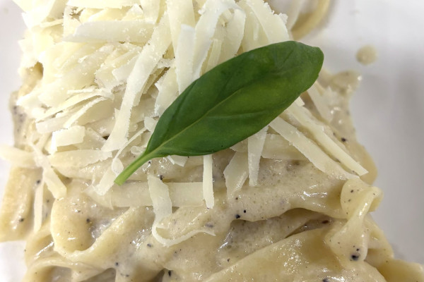 getrüffelte hausgemachte Pasta