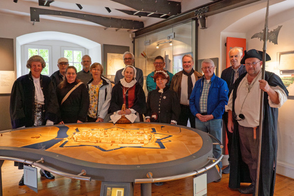 Gästeführer im Museum Eulenburg