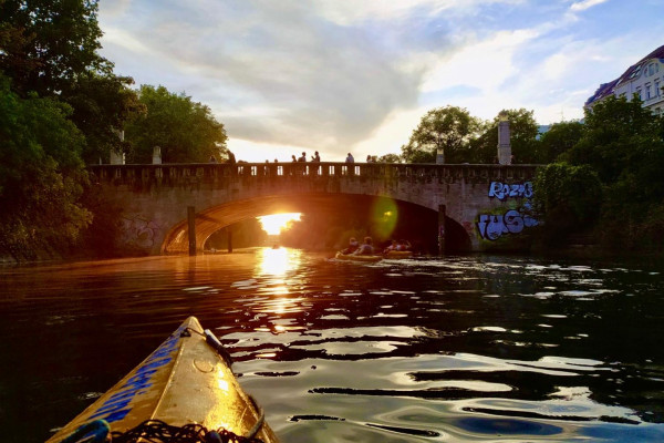 Abendstimmung auf dem Kanal