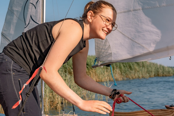 In wenigen Schritten segelfertig.