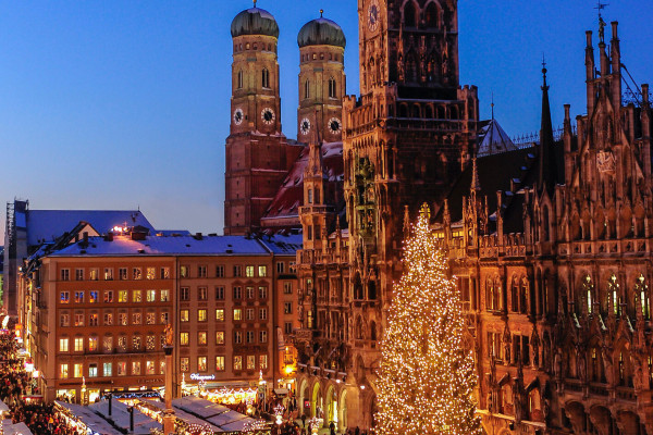 Panoramablick auf den Münchner Christkindlmarkt, © München Tourismus, Lukas Barth