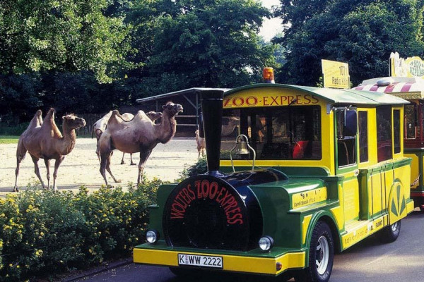 Mit dem "Zoo-Express" durch Köln
