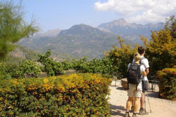 Der Wanderweg bei Son Castello auf Mallorca