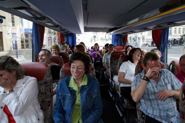 Lustige Stimmung im Bus Lustige Stimmung im Bus