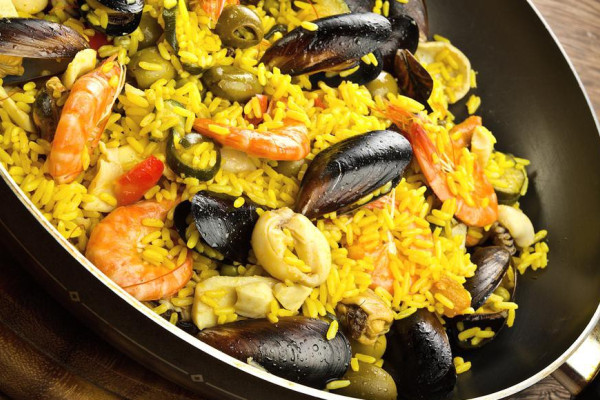 Spanische Paella kochen in Dresden