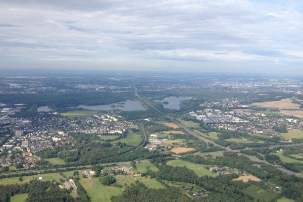 Hubschrauber-Rundflug im Raum Düsseldorf