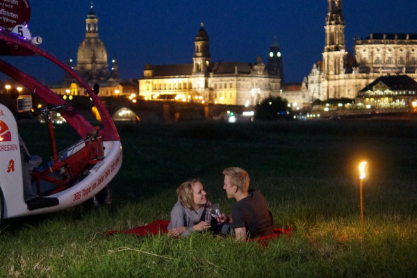 Für einen romantischen Abend mit der Rikscha in Dresden