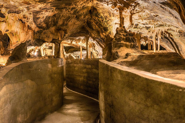 Die Hermannshöhle ist ein Beispiel für die Enstehung einer Flusshöhle. (Foto: Jan Reichel)