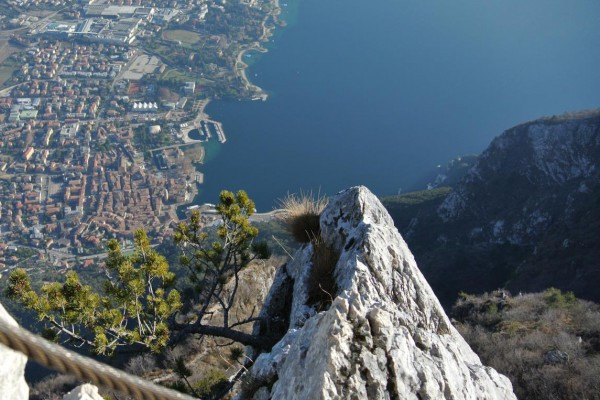 Ferrata dell'Amicizzia Cima SAT Lago di Garda Trentino #lolgarda
