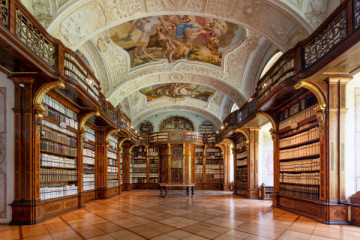 Führung Bibliothek & Sonderausstellung "888 Jahre Kultur & Erbe"