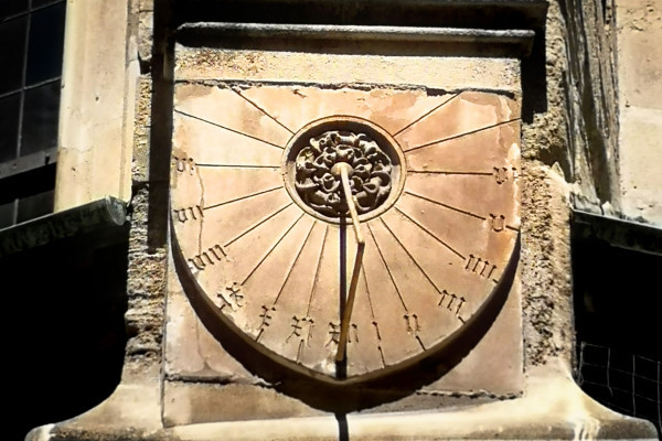 Die älteste Sonnenuhr Wiens