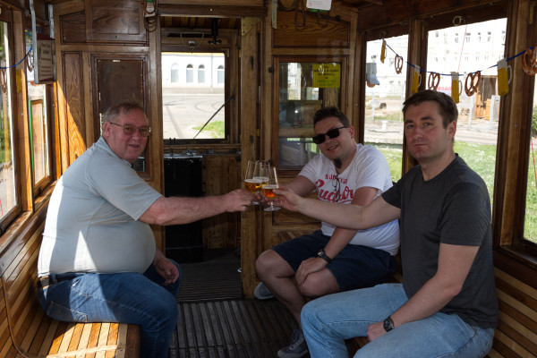 Bierverkostung während der Rundfahrt