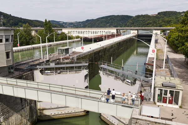 Optional: Schleusenbesichtigung im Anschluss an die Erlebnisführung Wasserkraftwerk - kann vor Ort gebucht werden © Michael Schafranek