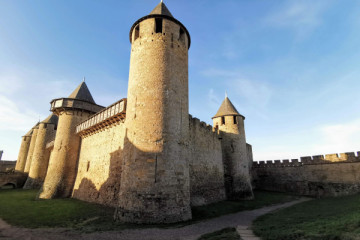 Le monumental château vous ouvre ses portes