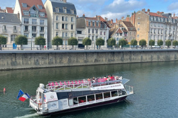 Vedettes de Besançon bateau "Le Battant"