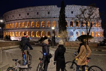 Rome de nuit: E-Bike Tour & Dégustation Charcuterie/Vin