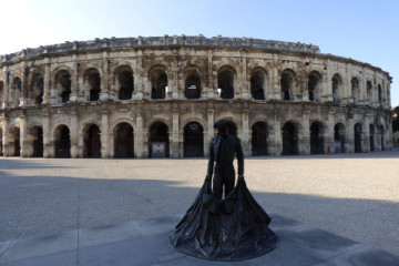 Nîmes : visite guidée privée à pied