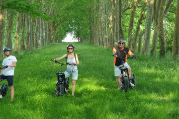 Balade en trottinette avec dégustation au château La Louvière