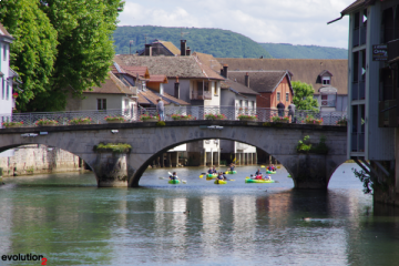 Descente de la Loue en Canoë Kayak / Akila Gorges de la Loue