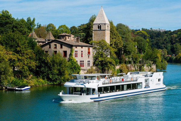 Le bateau restaurant Hermès II 