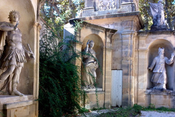 Statue du monument Joseph Sec
